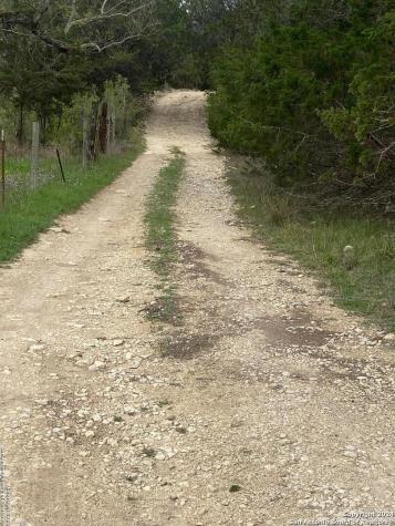 Tbd Bisonte Rojo (Mesa Verde Park) Medina TX 78055