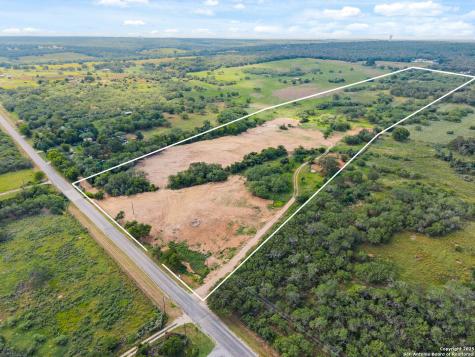 3141 Zion Hill Seguin TX 78155