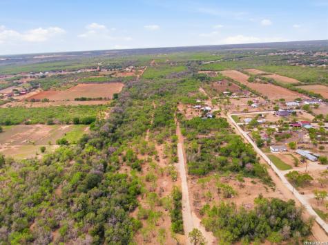 2128 Martinez Losoya San Antonio TX 78221
