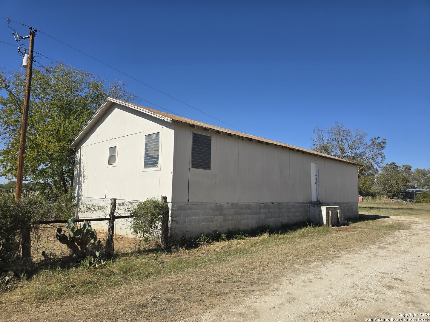 0 County Road 664 Devine TX 78016