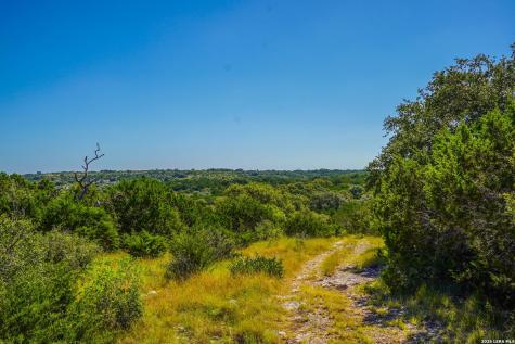14468 County Road 310 Rocksprings TX 78880