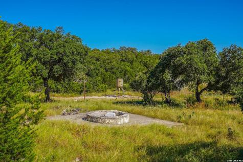 14468 County Road 310 Rocksprings TX 78880