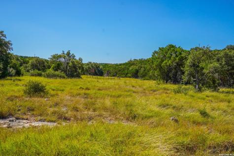 14468 County Road 310 Rocksprings TX 78880