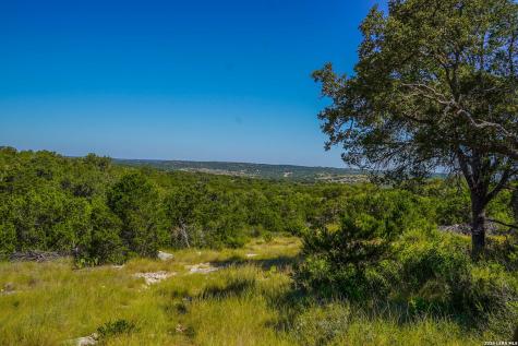 14468 County Road 310 Rocksprings TX 78880