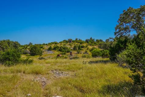 14468 County Road 310 Rocksprings TX 78880