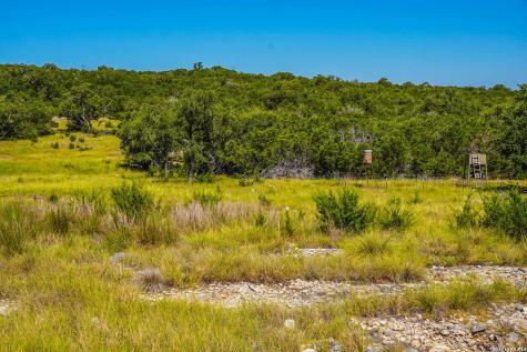 14468 County Road 310 Rocksprings TX 78880