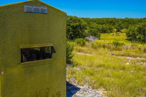 14468 County Road 310 Rocksprings TX 78880