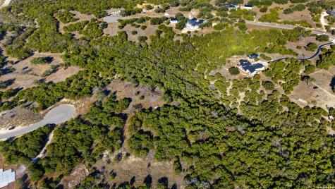 180 La Vista Court Pipe Creek TX 78063