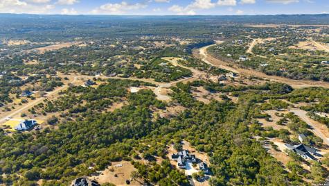 180 La Vista Court Pipe Creek TX 78063