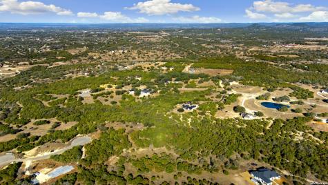 180 La Vista Court Pipe Creek TX 78063