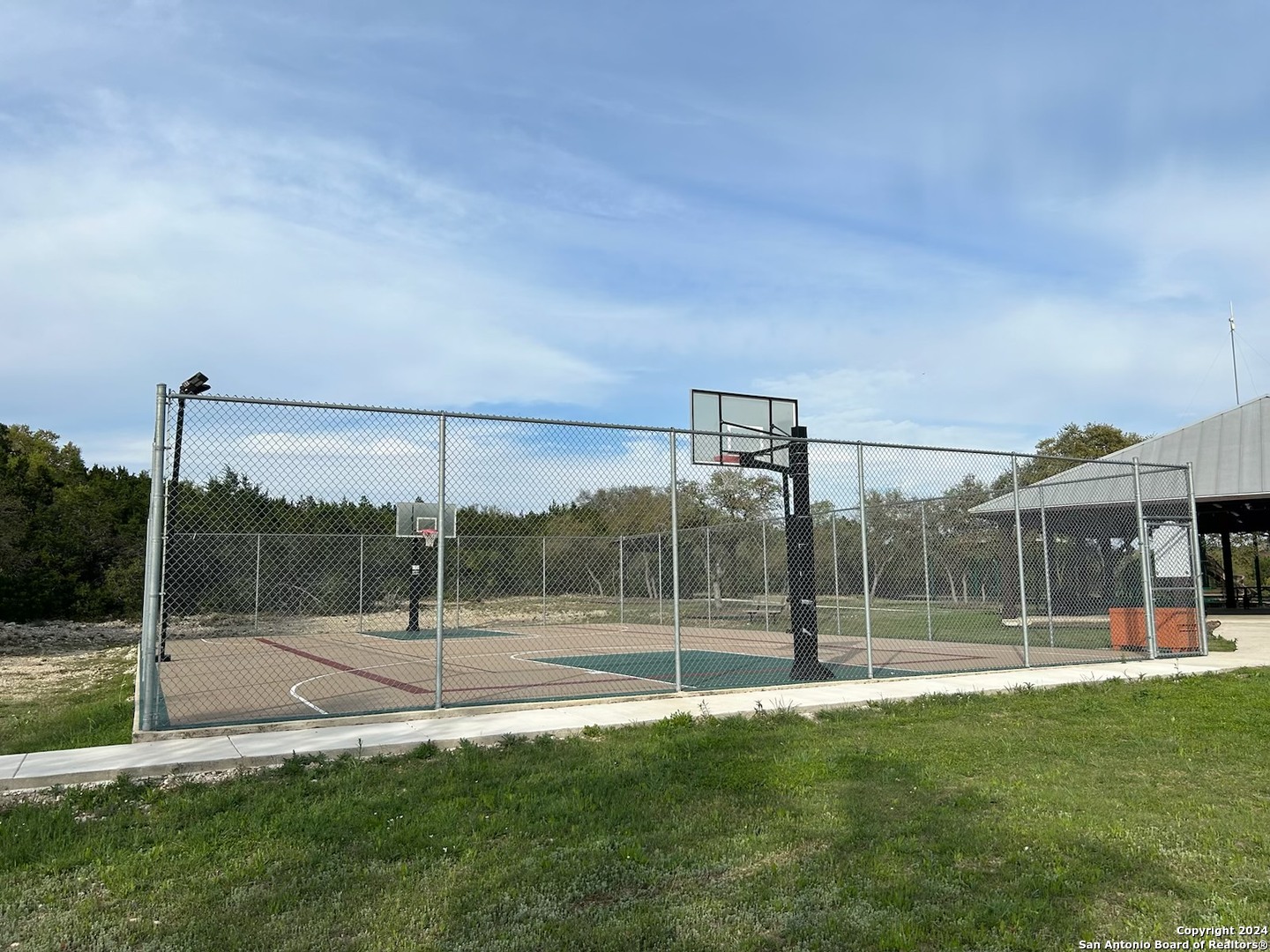 863 Private Road 1742 Mico TX 78056