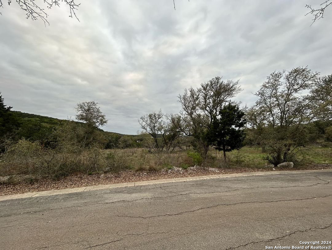 863 Private Road 1742 Mico TX 78056