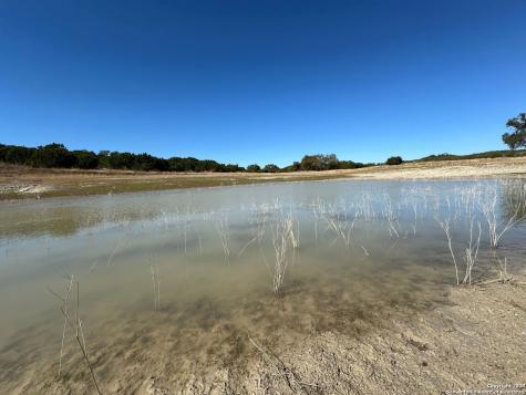 149 Tablerock Ridge Camp Verde TX 78010