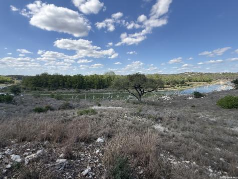 2287 San Jose Canyon Lake TX 78133