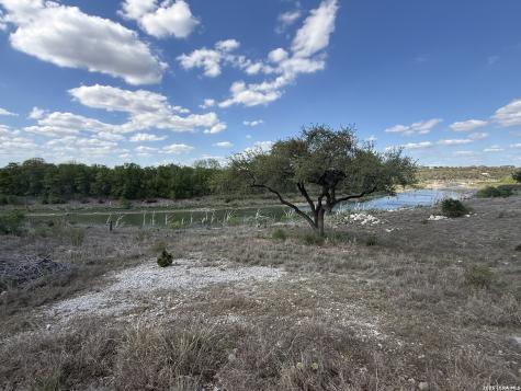 2287 San Jose Canyon Lake TX 78133