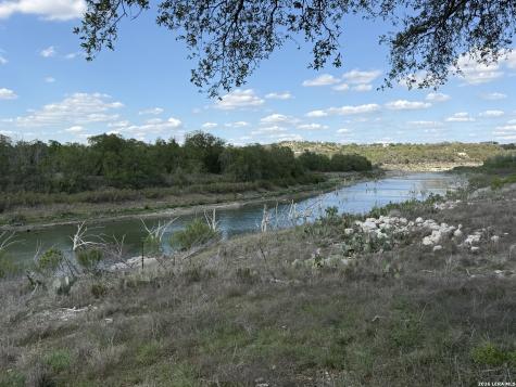 2287 San Jose Canyon Lake TX 78133