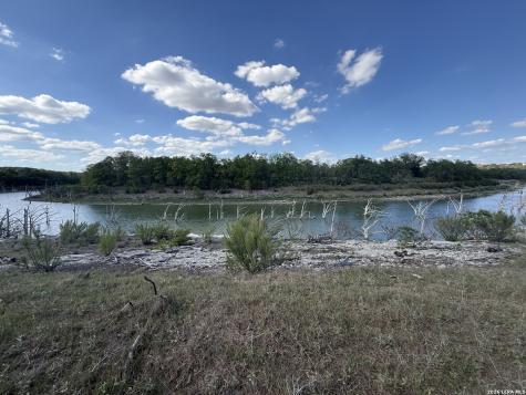 2287 San Jose Canyon Lake TX 78133