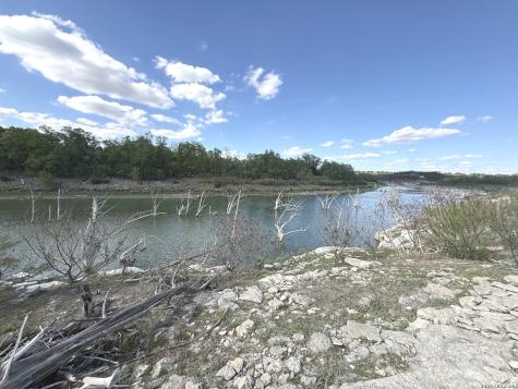 2287 San Jose Canyon Lake TX 78133