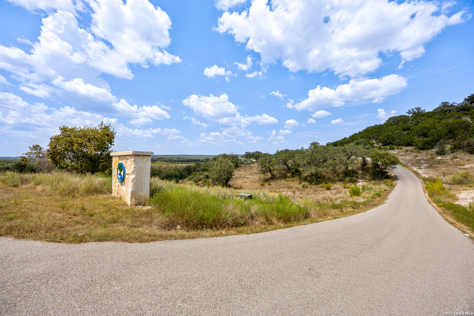 937 Blueridge View Canyon Lake TX 78133