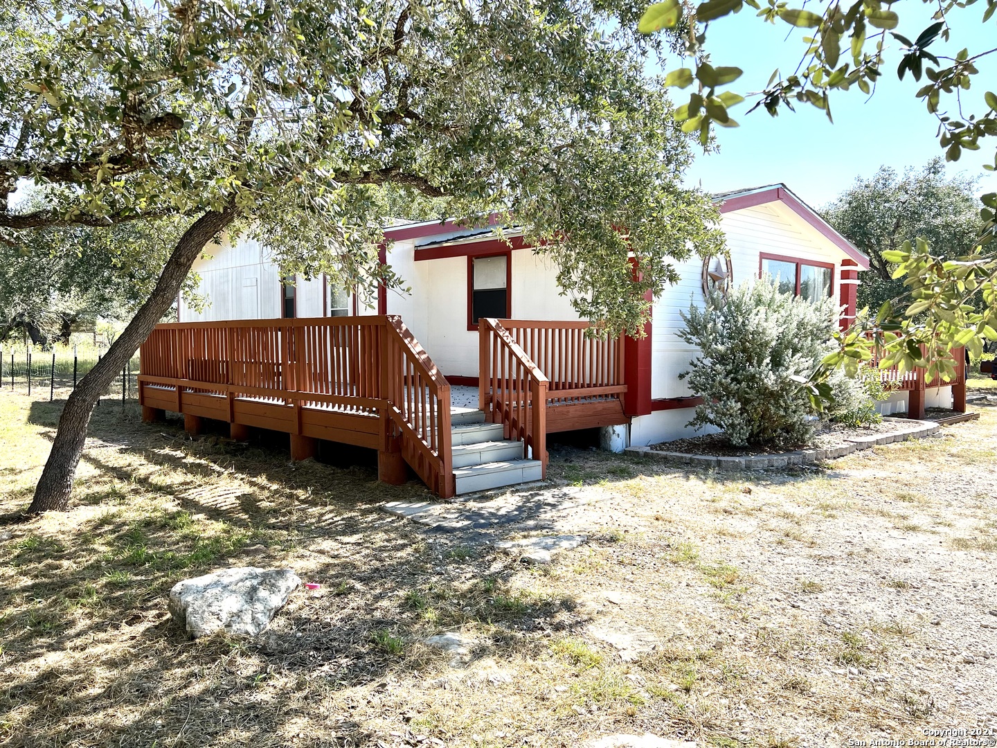 1371 County Road 785 Natalia TX 78059