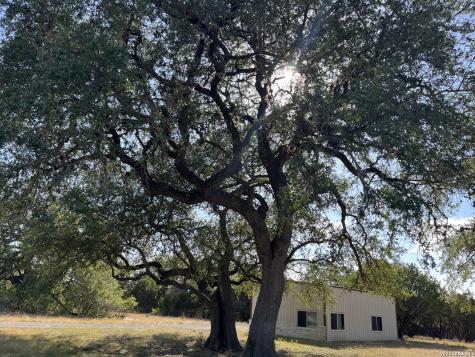 239 Appaloosa Hollow Bandera TX 78003