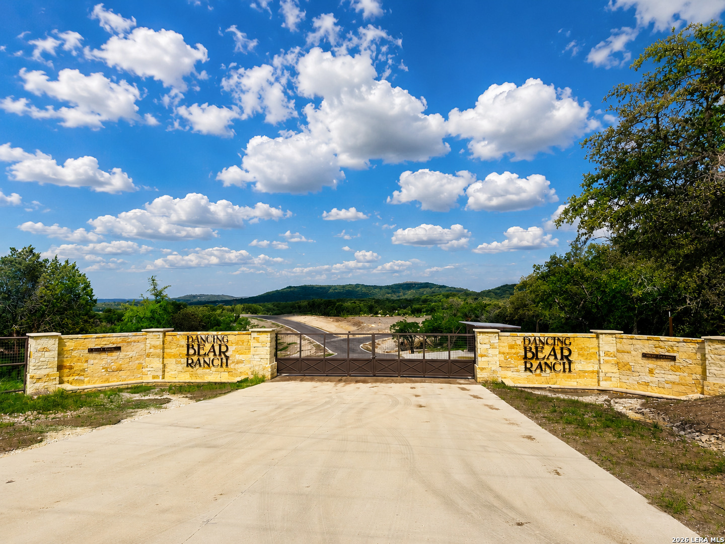 Lot 311,312,387 Pr 1745 Pr 1742 Mico TX 78056