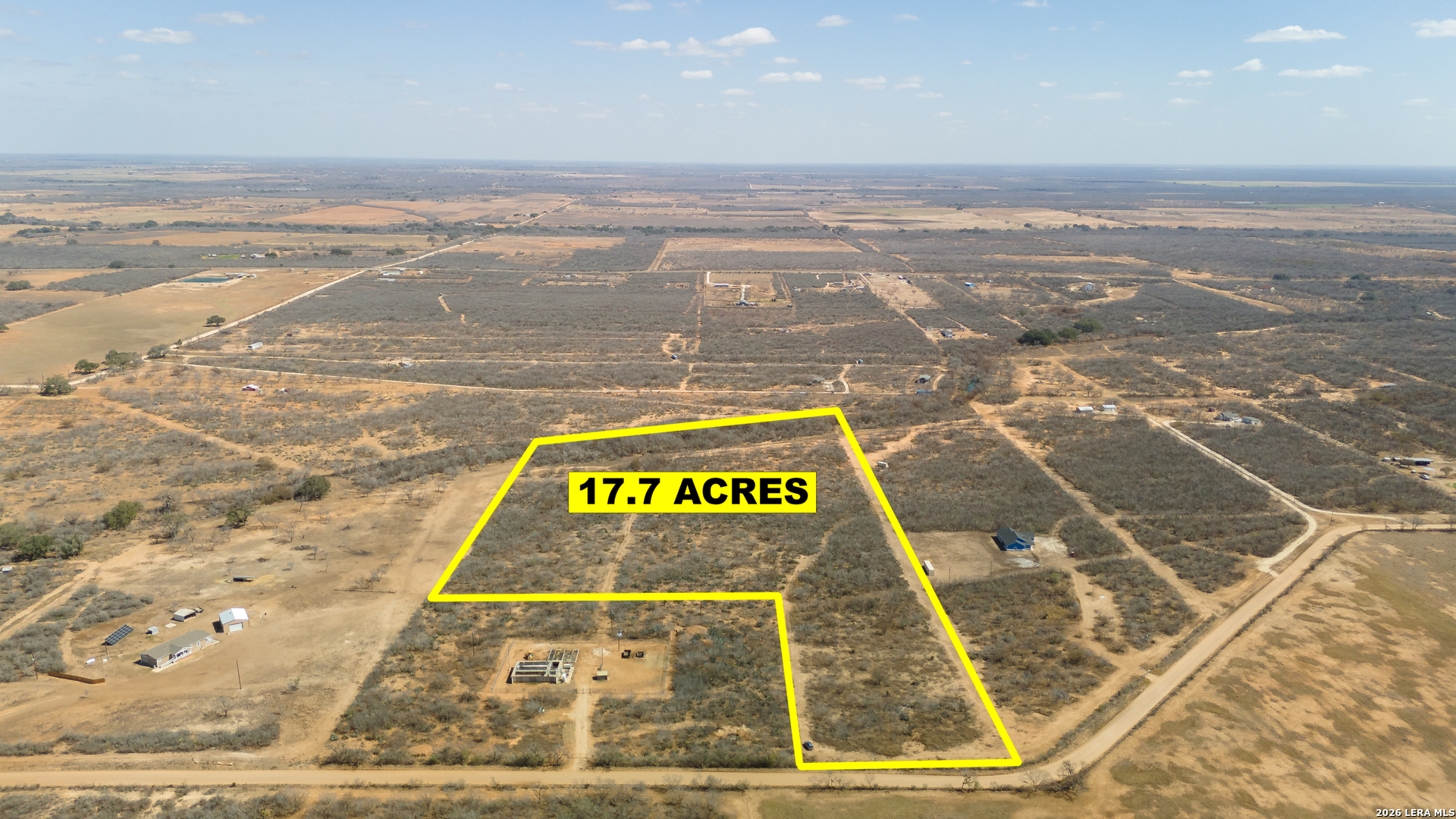 1826 County Road 2537 Moore TX 78057