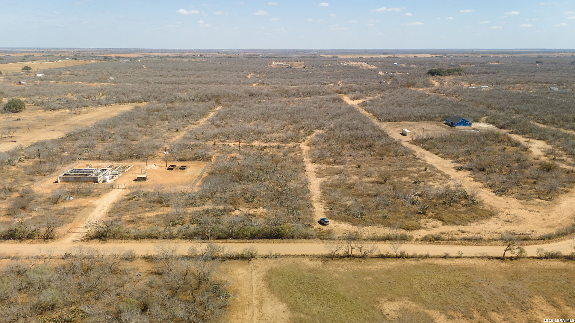 1826 County Road 2537 Moore TX 78057