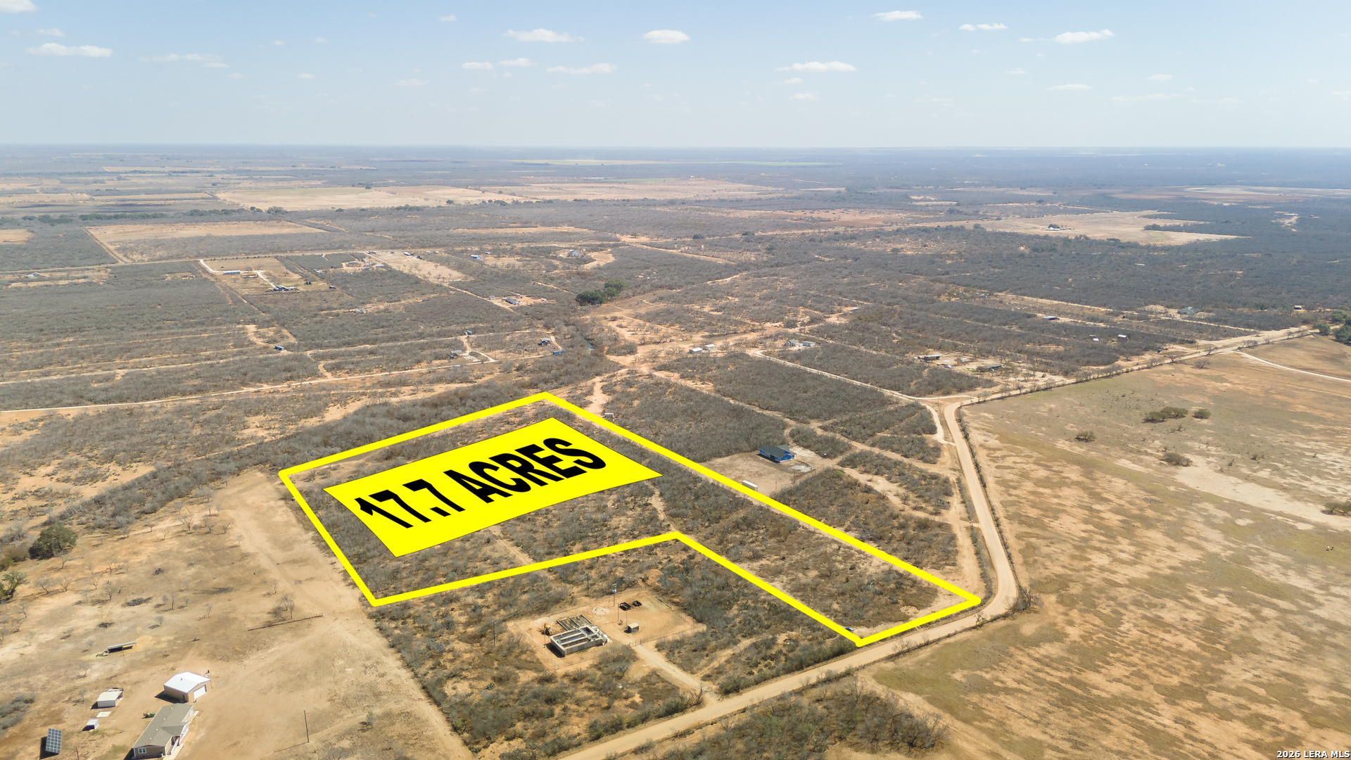 1826 County Road 2537 Moore TX 78057