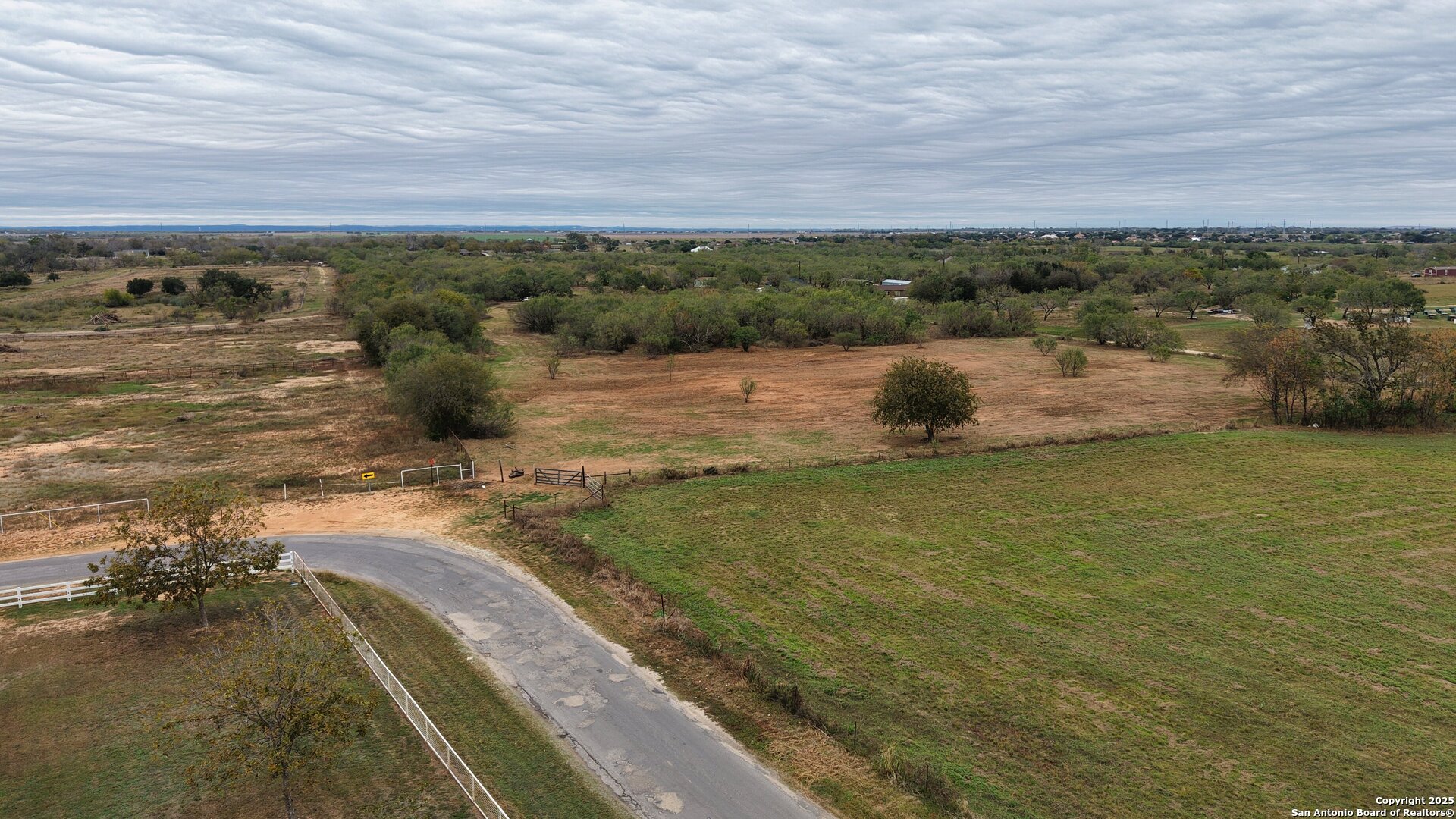 000 W County Road 681 Lytle TX 78052