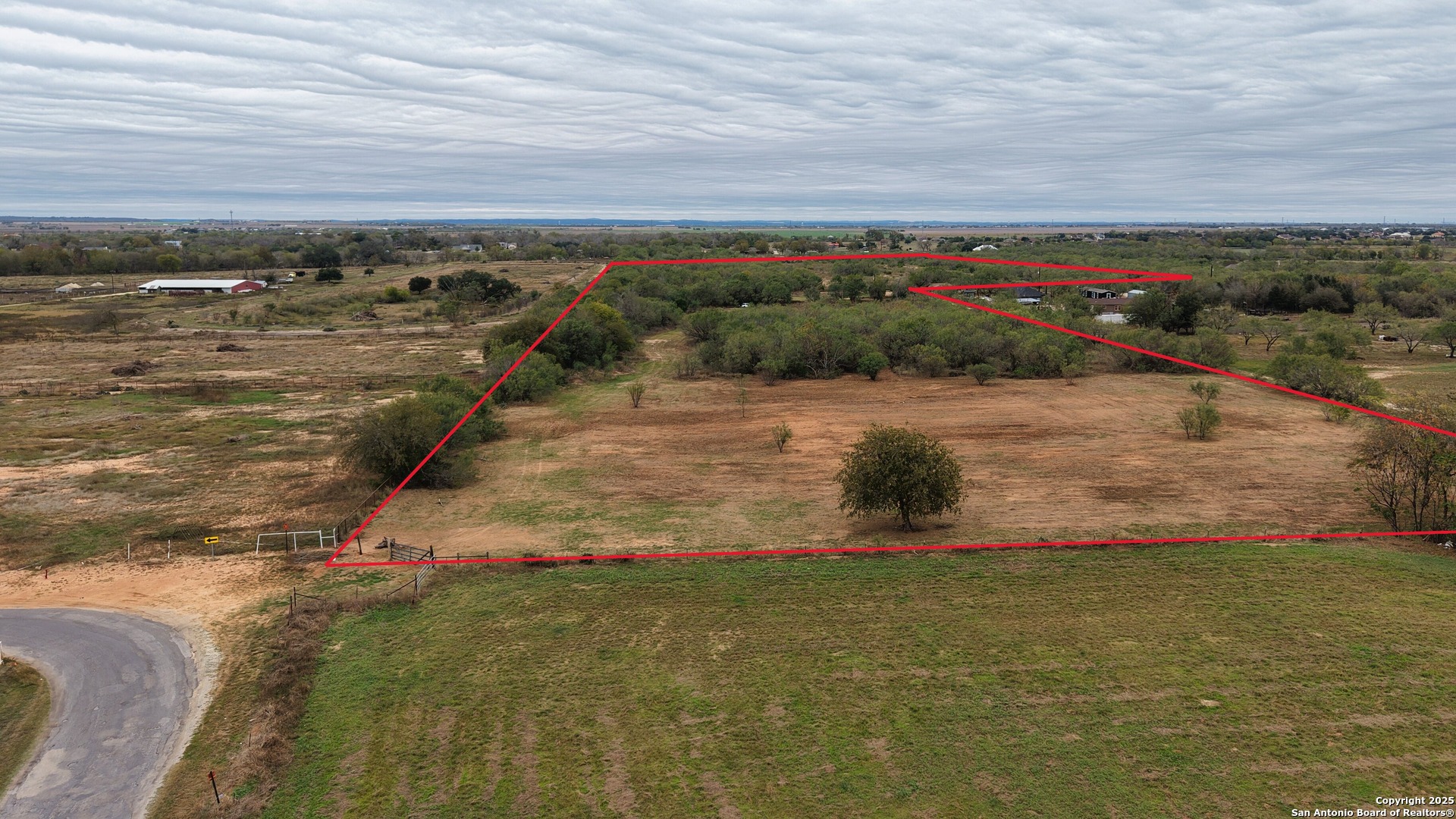 000 W County Road 681 Lytle TX 78052