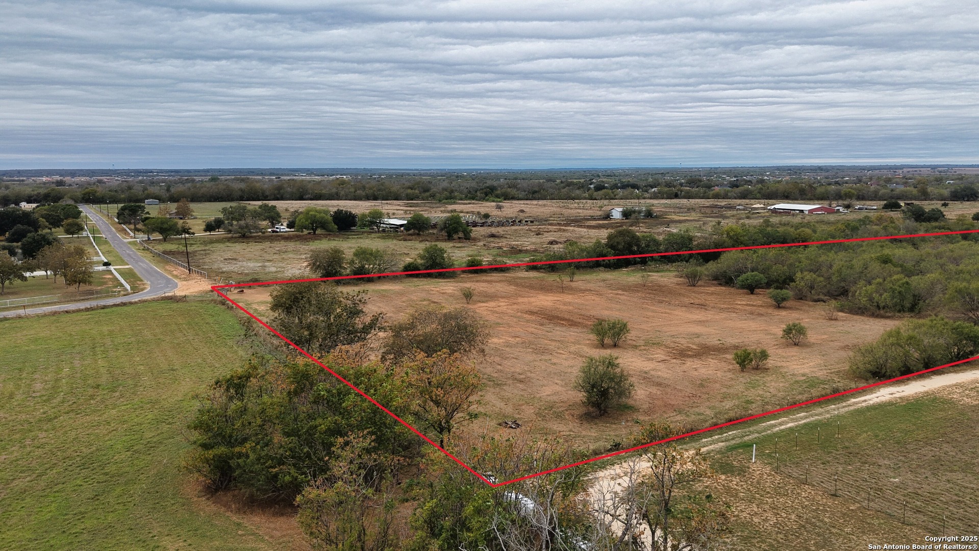 000 W County Road 681 Lytle TX 78052