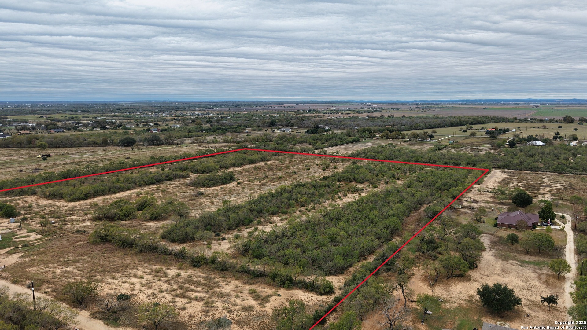 000 W County Road 681 Lytle TX 78052