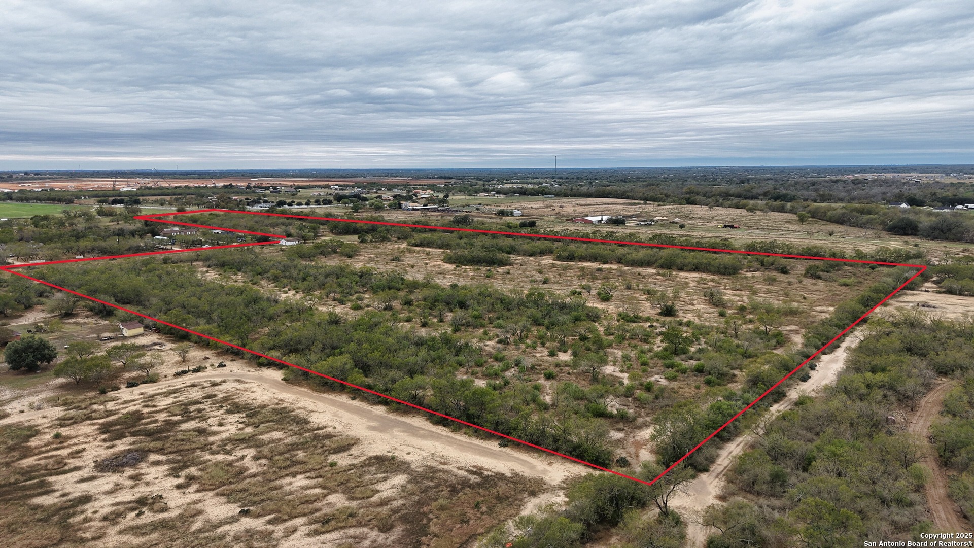 000 W County Road 681 Lytle TX 78052