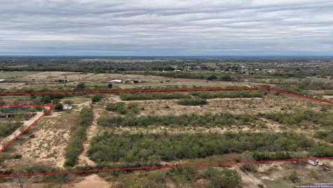 000 W County Road 681 Lytle TX 78052