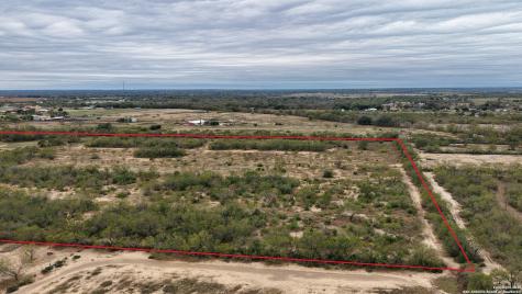 000 W County Road 681 Lytle TX 78052