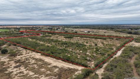 000 W County Road 681 Lytle TX 78052