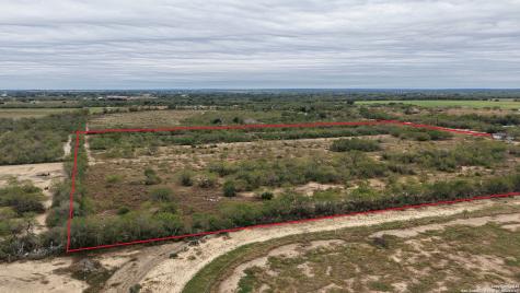 000 W County Road 681 Lytle TX 78052