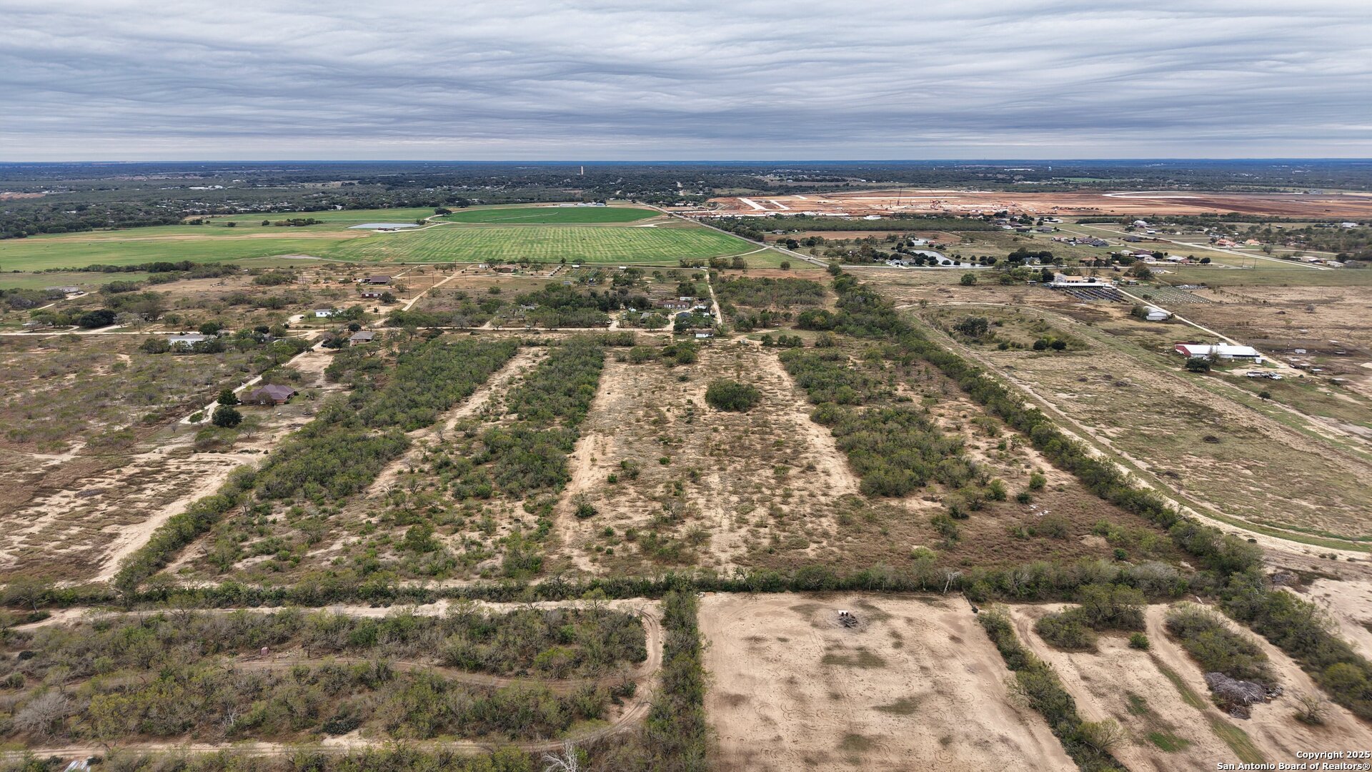 000 W County Road 681 Lytle TX 78052