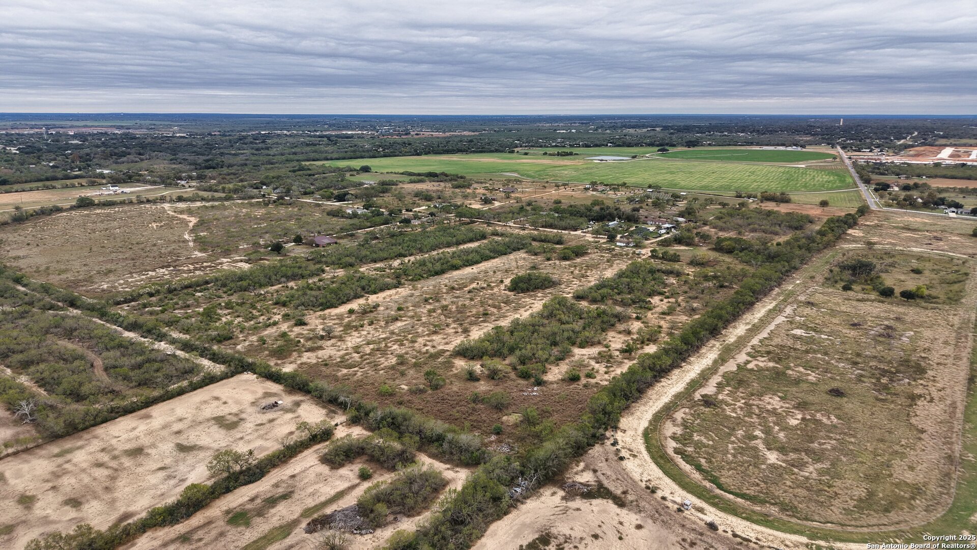 000 W County Road 681 Lytle TX 78052