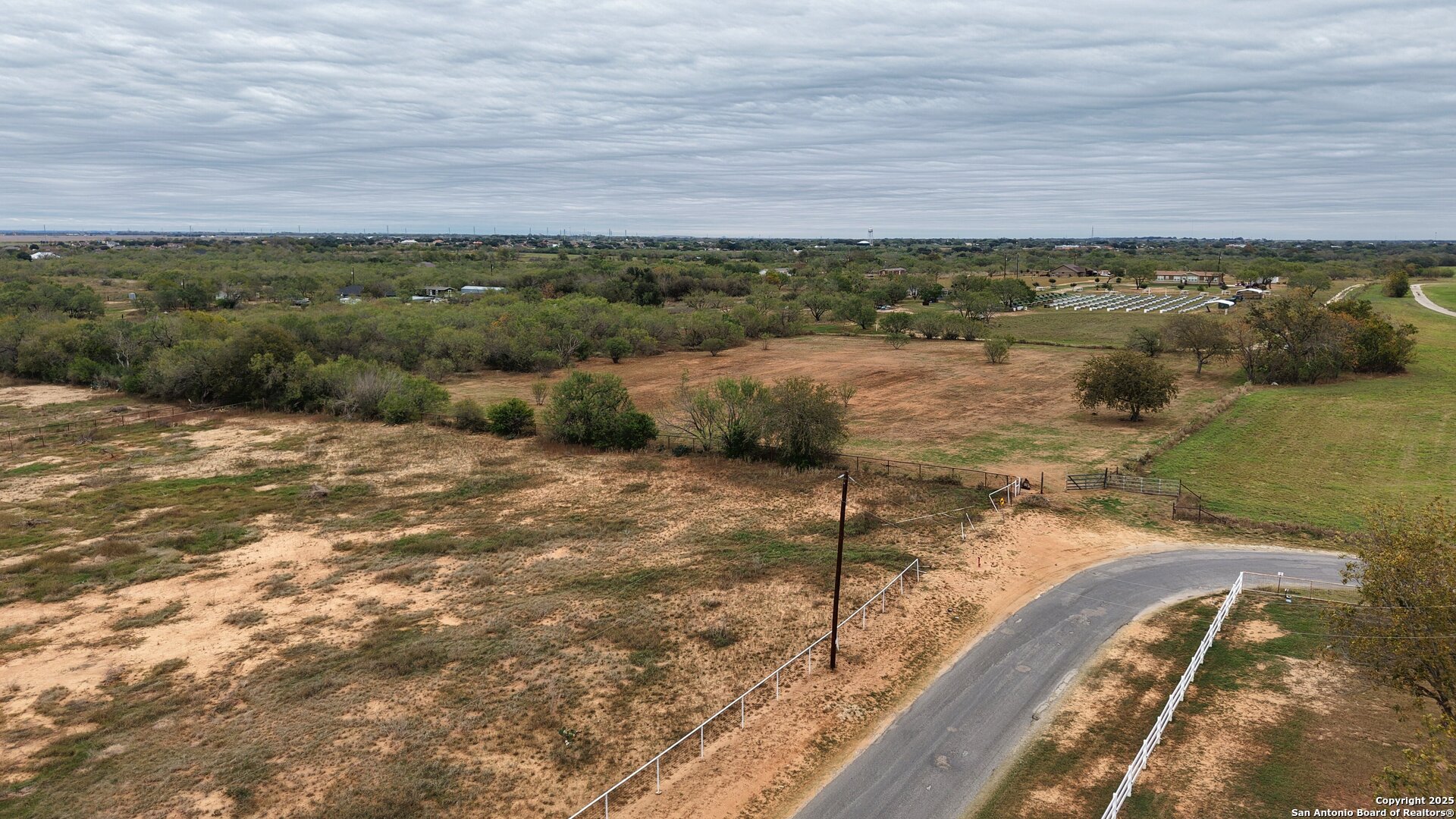 000 W County Road 681 Lytle TX 78052