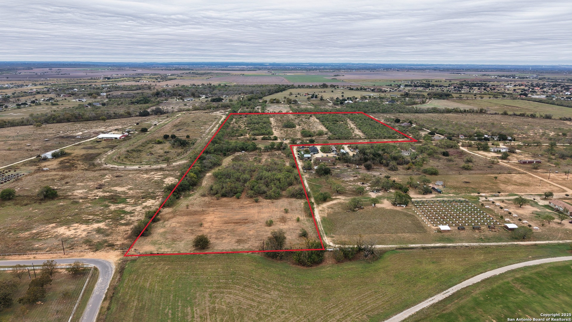 000 W County Road 681 Lytle TX 78052