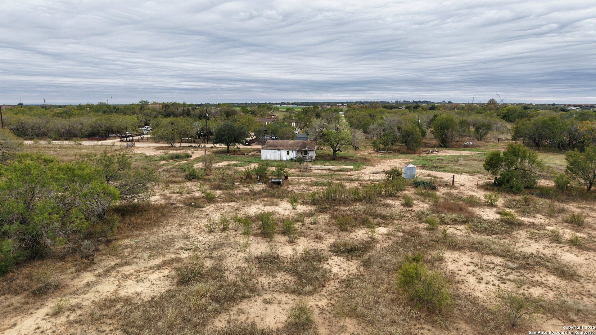 000 W County Road 681 Lytle TX 78052