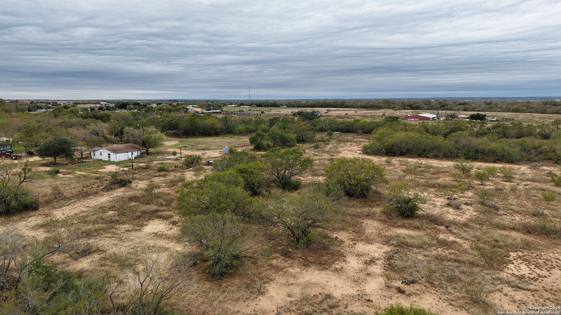 000 W County Road 681 Lytle TX 78052
