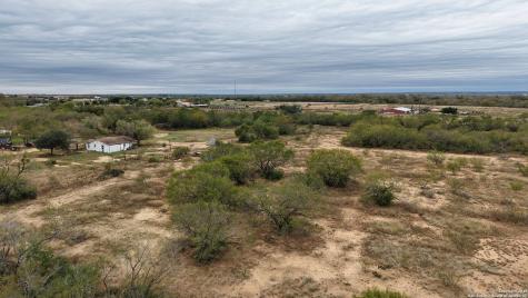 000 W County Road 681 Lytle TX 78052