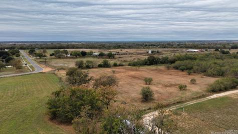 000 W County Road 681 Lytle TX 78052