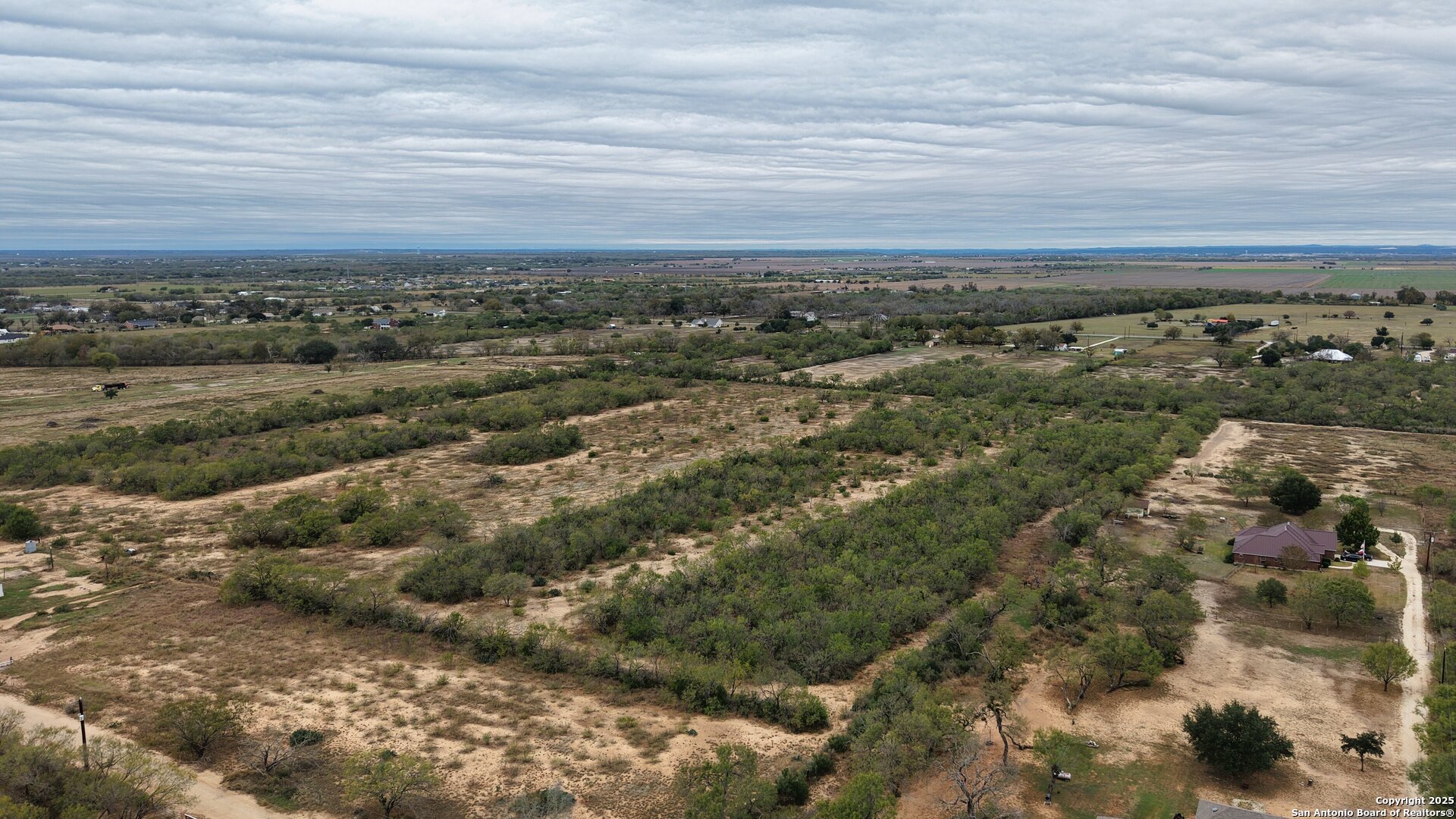 000 W County Road 681 Lytle TX 78052