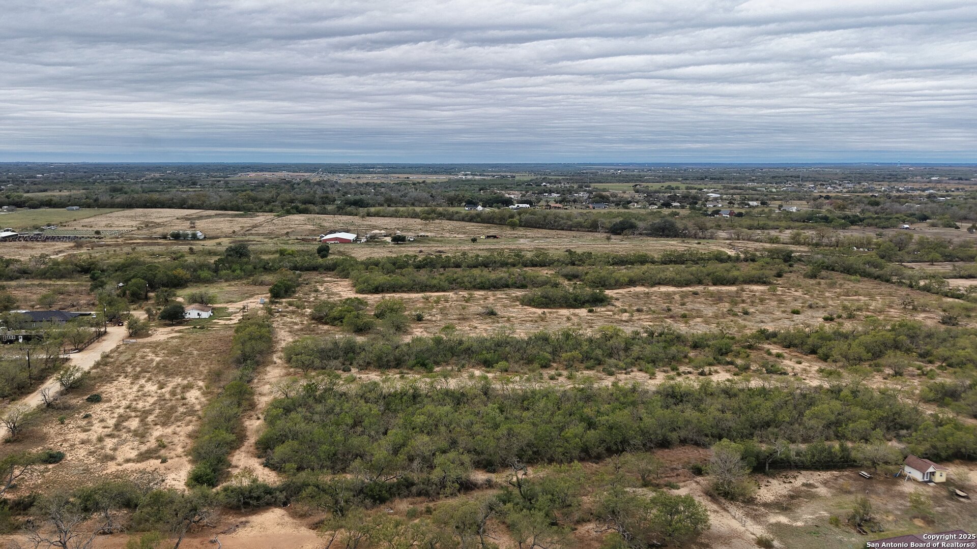 000 W County Road 681 Lytle TX 78052