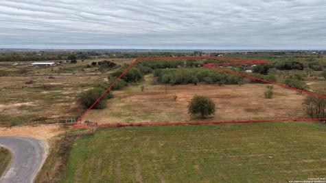 000 W County Road 681 Lytle TX 78052