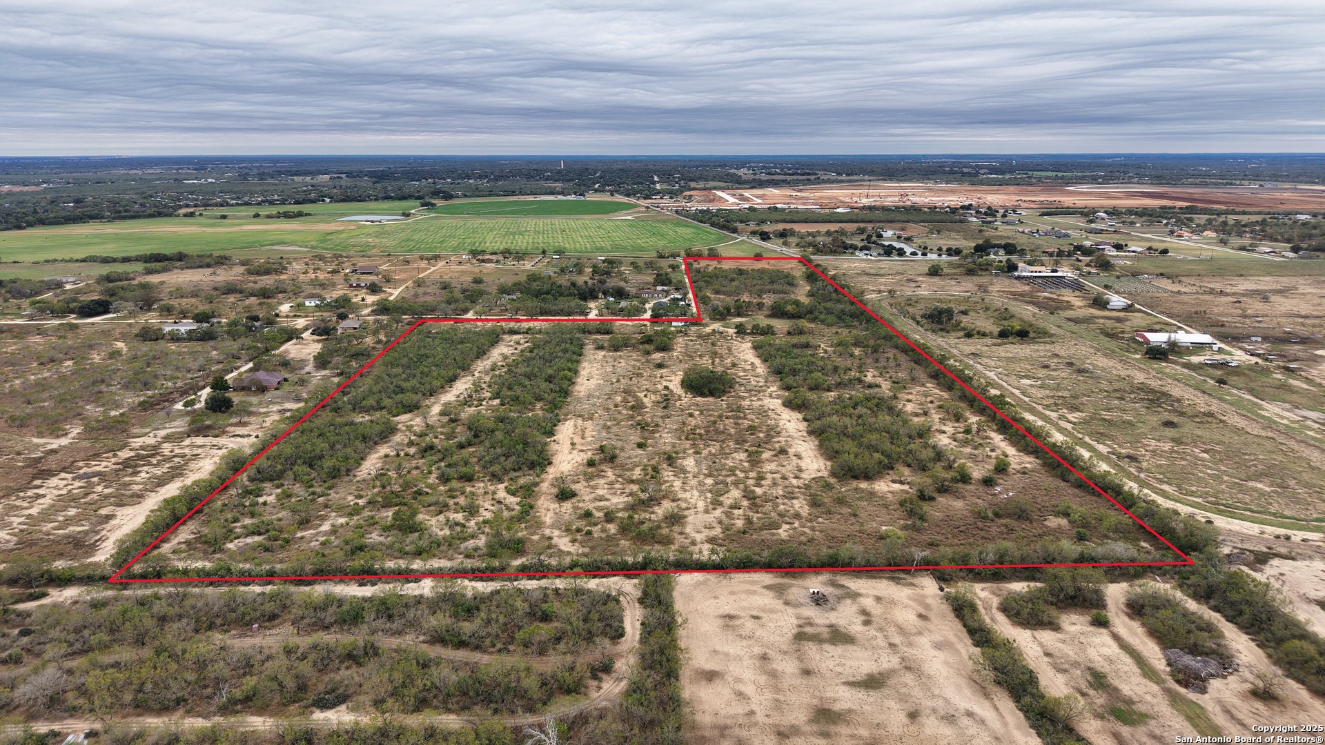 000 W County Road 681 Lytle TX 78052
